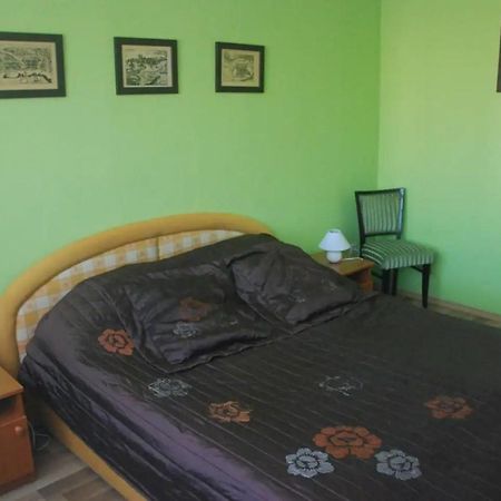 Bartakovics Apartman Eger Bagian luar foto