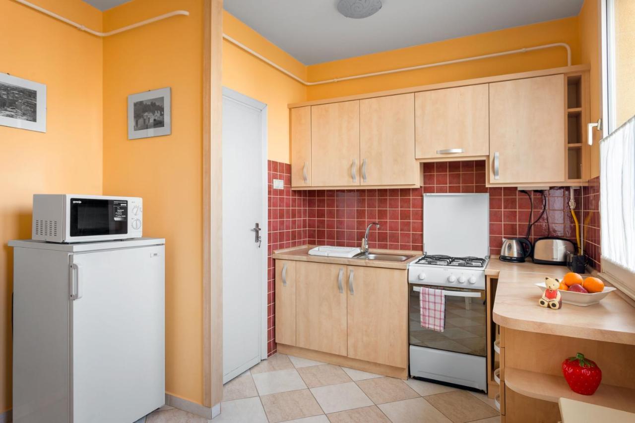 Bartakovics Apartman Eger Bagian luar foto